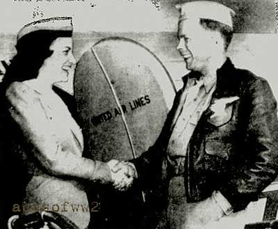 Bong with stewardess