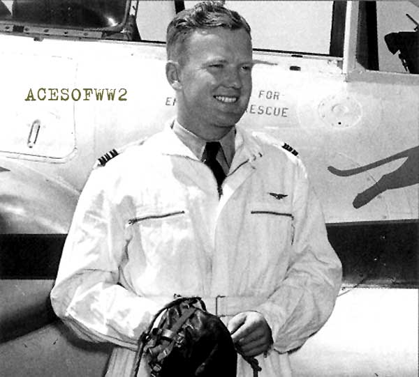 14 July 1949. Kipp in front of a Vampire as a member of the Blue Devils.