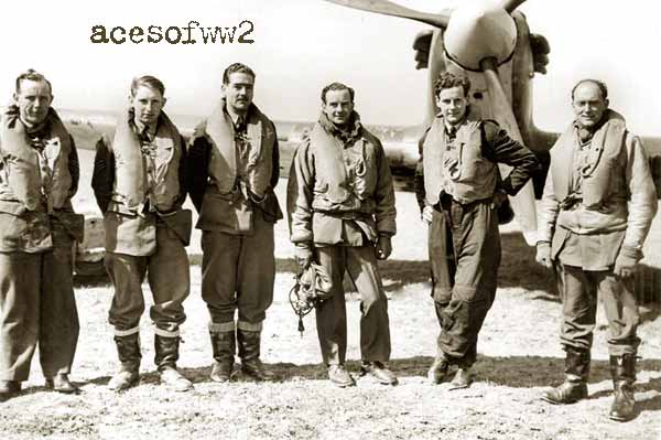 43 squadron pilots at Wick, Caithness during the Battle of Britain from Left to Right - J Arbuthnot, R Plenderleith, HJL Hallowes, JWC Simpson,&nbsp;PW Townsend &&nbsp;Upton